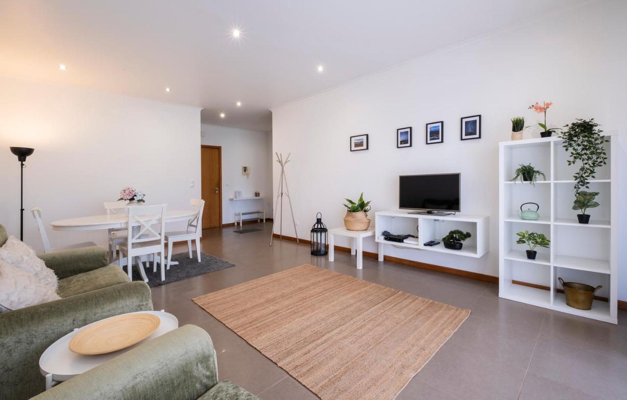 Paim Apartments Понта Делгада Екстериор снимка